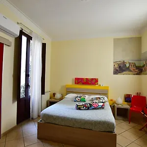 Couette-café Da Ri, Catane